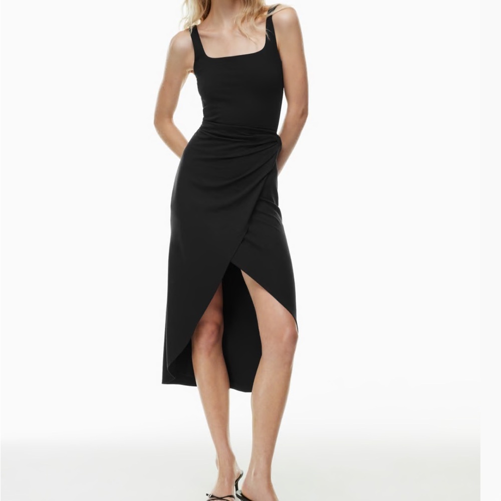 Aritzia tie waist square neck dress